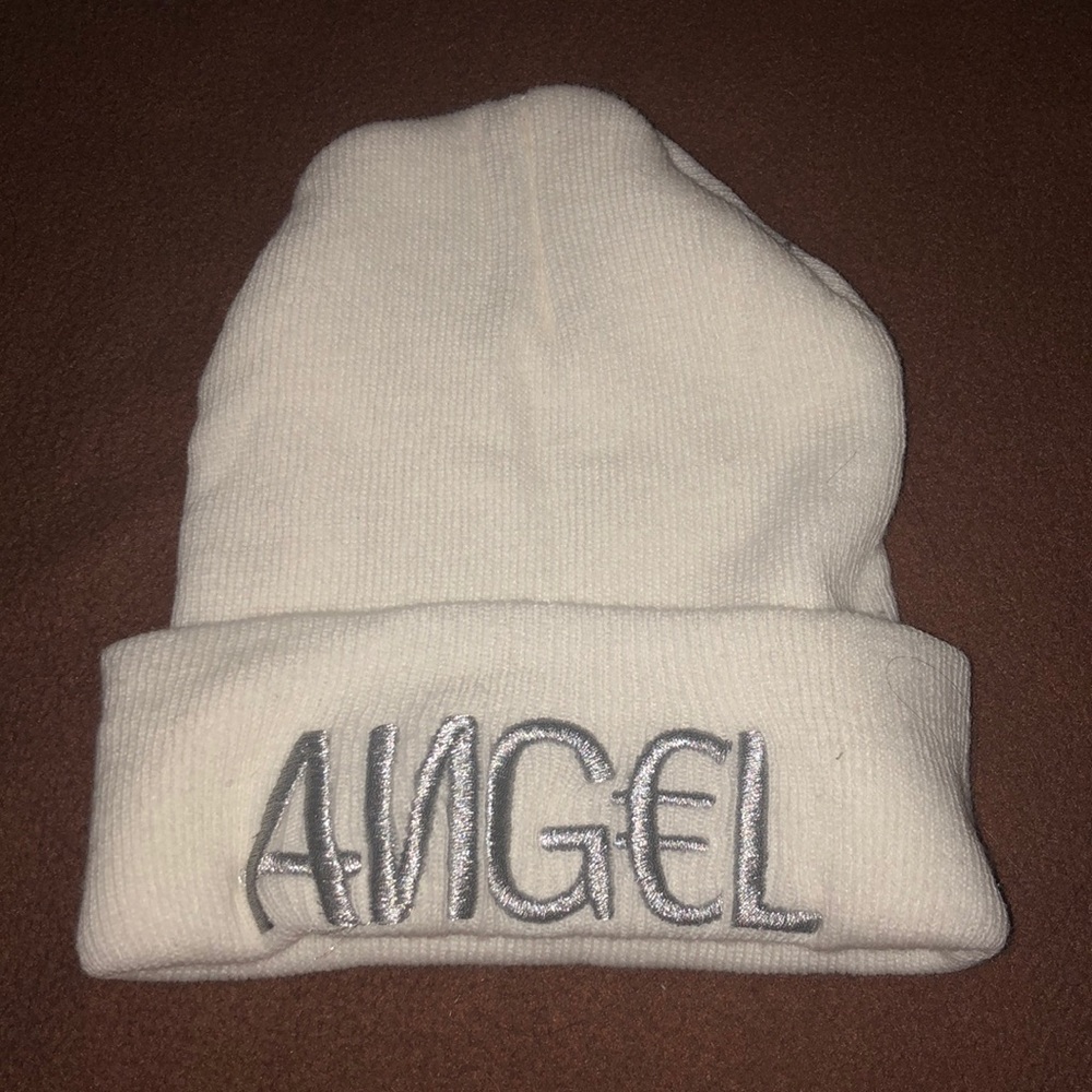 Kendall and Kylie neff beanie